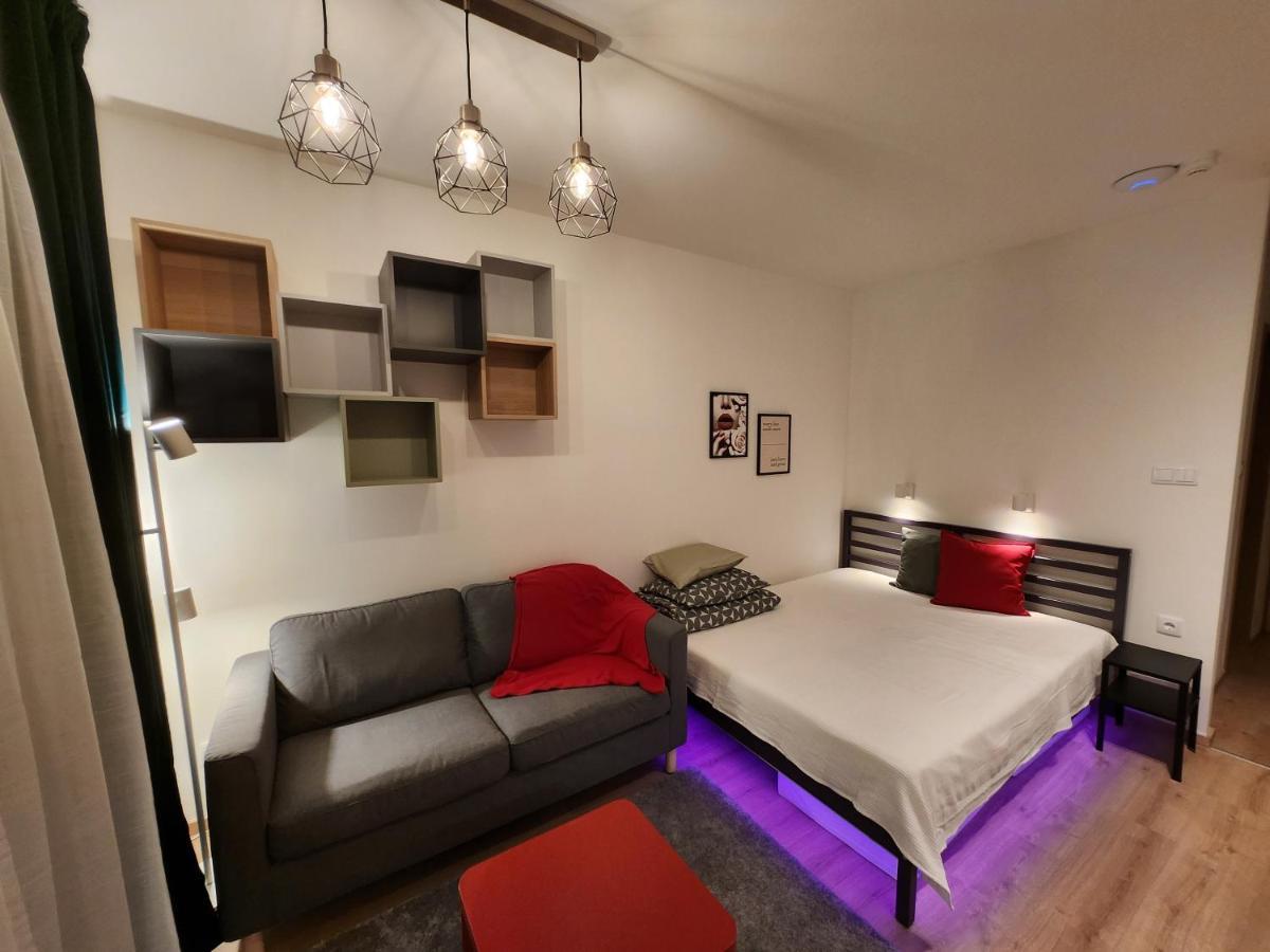Aparthotel Apartman 18 Debrecen Exterior foto